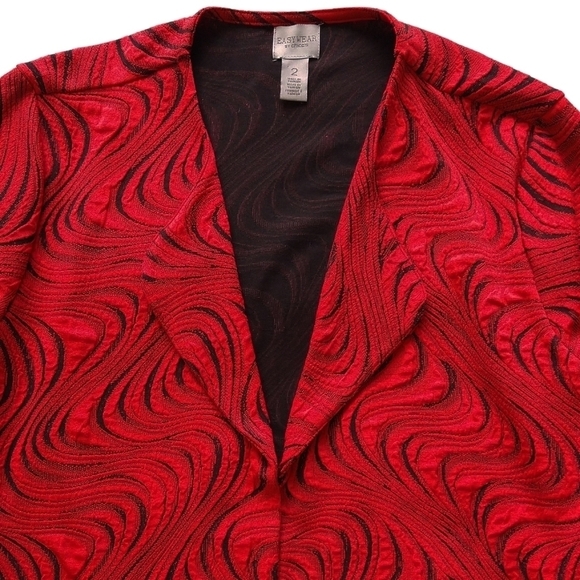 Chico's Easywear Red Black Abstract Swirl Textured Lightweight Topper Jacket - Picture 4 of 9
